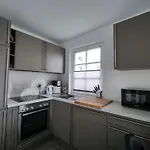 Ostseelagune Zingst, Exklusive Dhh, Strandnah, Sauna, Kamin, 3 Sz, 2 Bäder, Glasfaser, Haustierfrei, Garten Mit Südterrasse, E-ladesäule, 2 Stellplätze, Strandkorb, Fahrradschuppen, Waschmaschine, Trockner, Nichtraucher * Ostseeheilbad Zingst