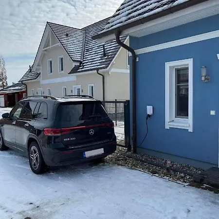 Ostseelagune Zingst, Exklusive Dhh, Strandnah, Sauna, Kamin, 3 Sz, 2 Baeder, Glasfaser, Haustierfrei, Garten Mit Suedterrasse, E-ladesaeule, 2 Stellplaetze, Strandkorb, Fahrradschuppen, Waschmaschine, Trockner, Nichtraucher 度假居 青斯特